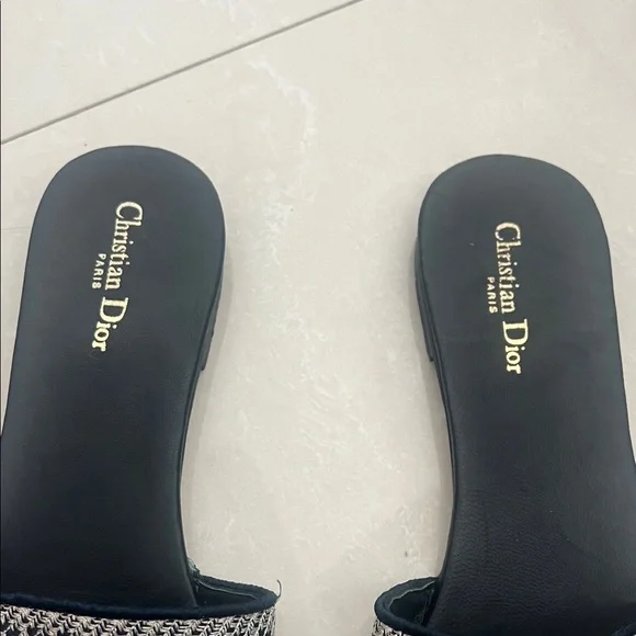 Dior Black and Cream Slide Sandals - Picture 3 of 4